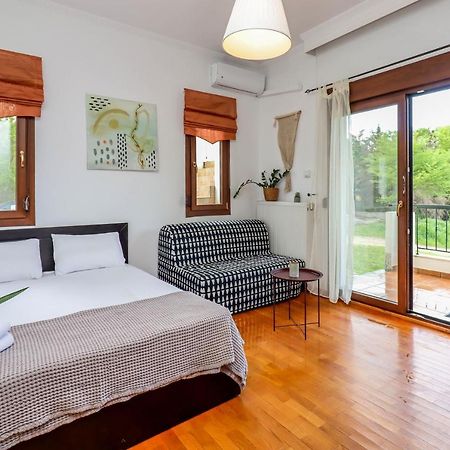 Suite Acropolis Serres Next To Center Bagian luar foto