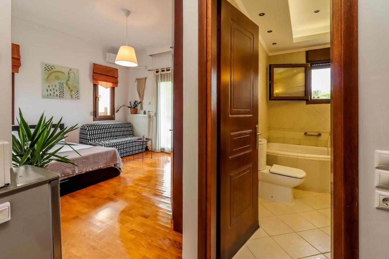 Suite Acropolis Serres Next To Center Bagian luar foto